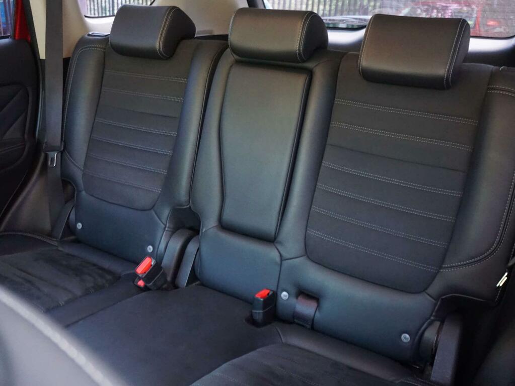 Mitsubishi Outlander 2.4H Twinmotor 13.8Kwh Juro Cvt 4Wd Euro 6 Ss 5 Red #6