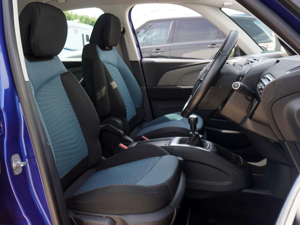 Citroen C4 Picasso Exclusive Red #8