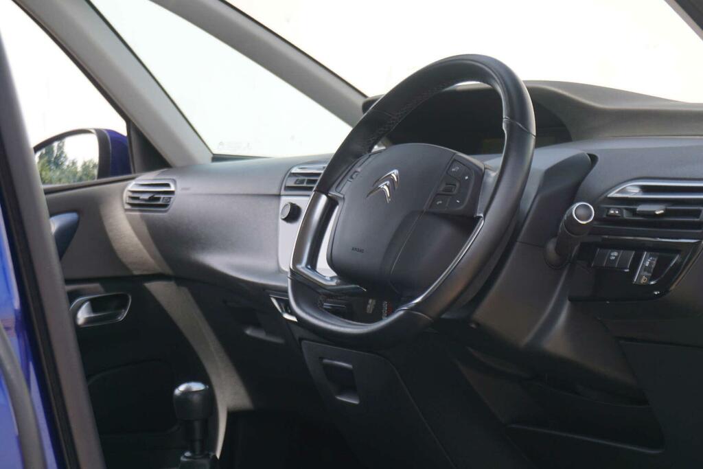 Citroen C4 Picasso Exclusive Red #16