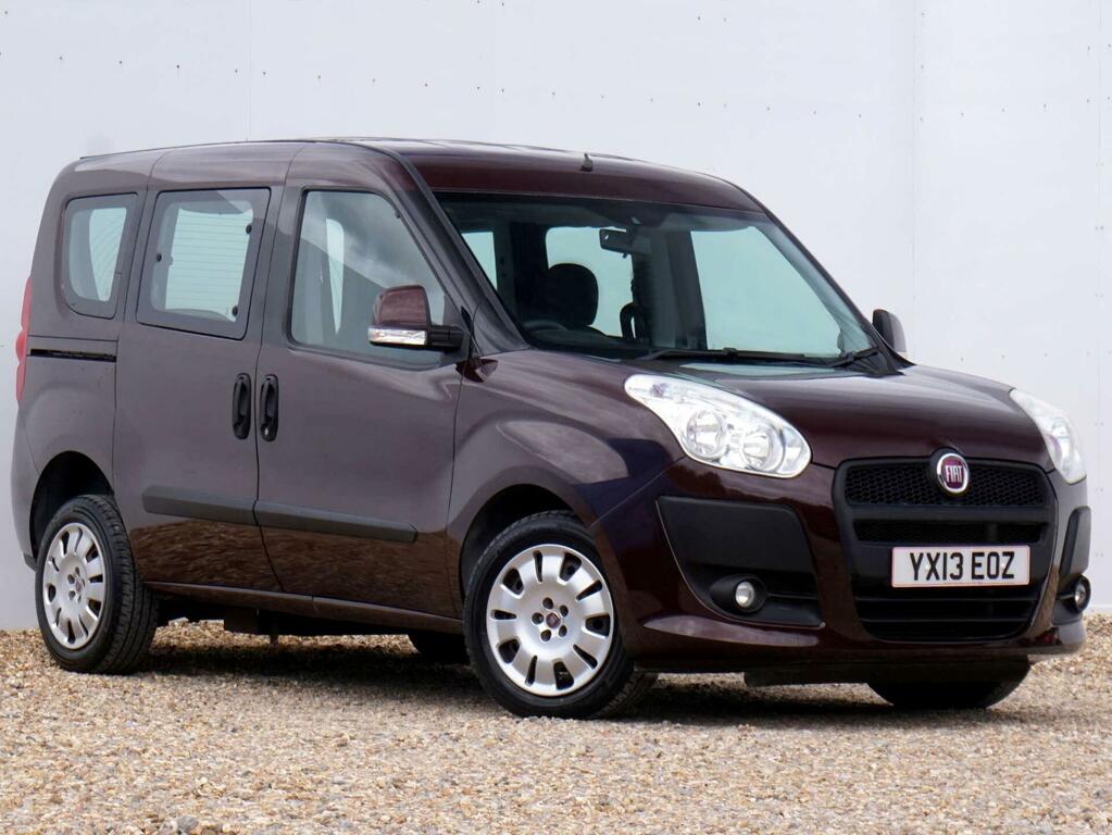 Fiat Doblo Mylife Red #4