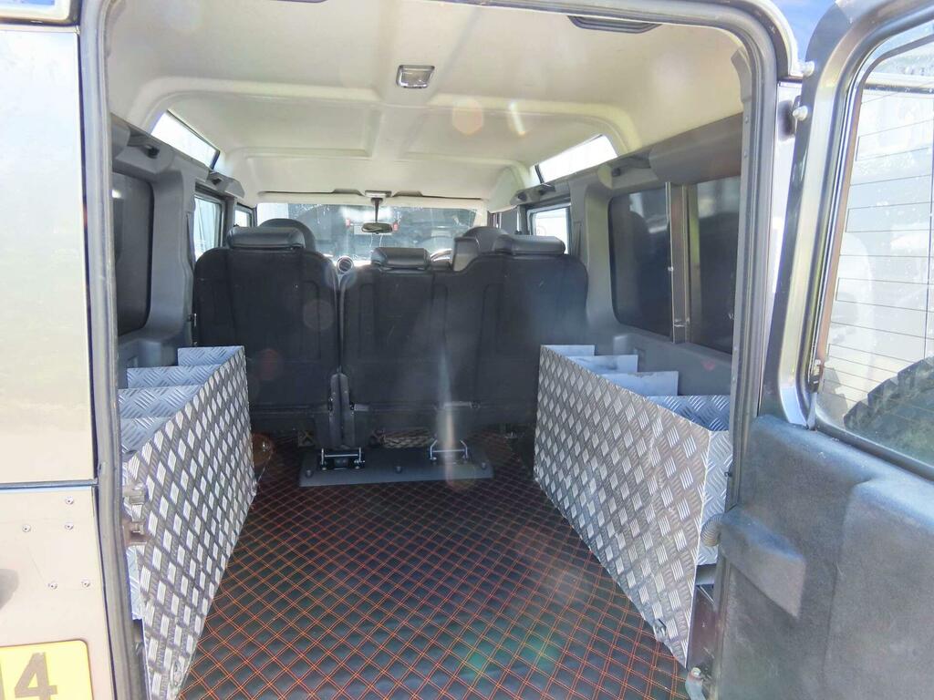 Land Rover Defender 110 110 2.2 D Dpf Hard Top Green #7