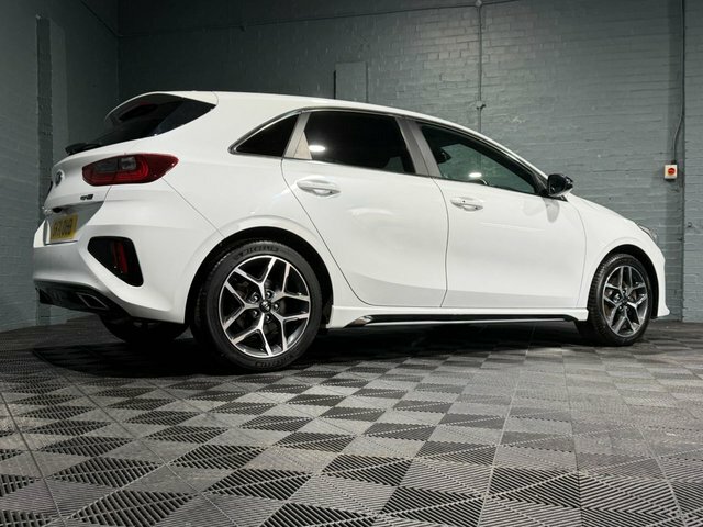 Kia Ceed 2022 1.0 T-gdi Gt-line Hatchback White #6