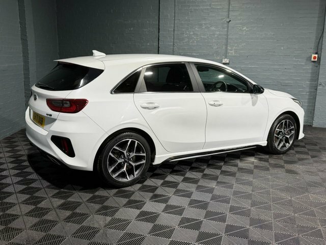 Kia Ceed 2022 1.0 T-gdi Gt-line Hatchback White #5