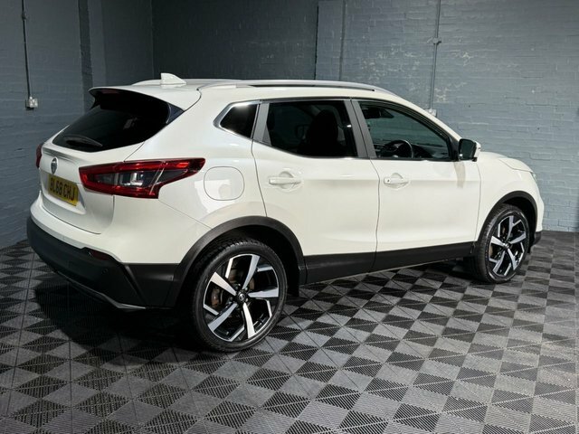Nissan Qashqai 2018 1.5 Dci Tekna Suv Euro 6 S BL68CHJ White #3
