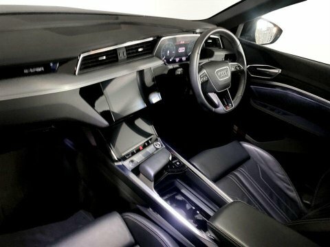 Audi E-tron 230Kw 50 Quattro 71Kwh Black Edition #14