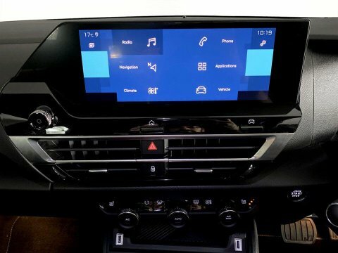 Citroen e-C4 50Kwh Shine Blue #17