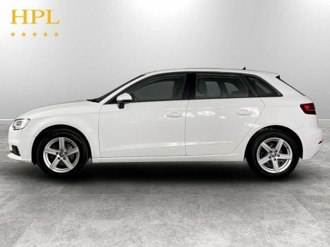 Audi A3 2019 69 1.0 NJ69BHY  #4