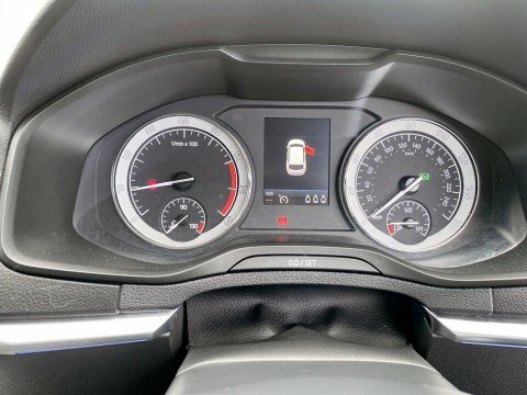 Skoda Karoq Suv 1.6Tdi 115Ps Se L Scr #14