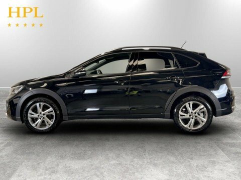 Volkswagen Taigo Hatchback Black #4