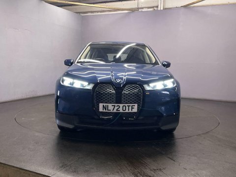 BMW iX 2022 72 40  #3
