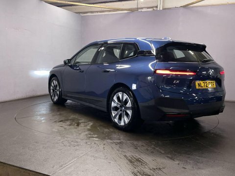 BMW iX 2022 72 40  #6