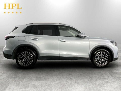Volkswagen Tiguan 1.5 Tsi 150 Black Edition Dsg Black #8