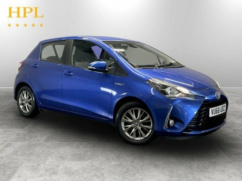 Toyota Yaris 1.5 Vvt-i Icon Tech Euro 6 Grey #1