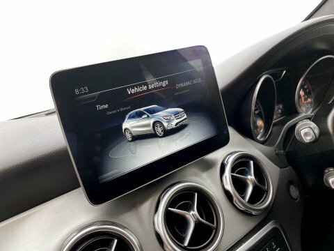 Mercedes-Benz GLA Class 1.6 Gla180 Urban Edition Suv 7G-dct Eur Silver #16