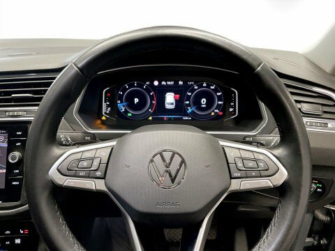 Volkswagen Tiguan 2.0 Tdi R Line Suv Dsg 4Motion 150 Ps White #13