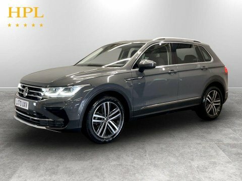 Volkswagen Tiguan 2.0 Tdi R Line Suv Dsg 4Motion 150 Ps White #3