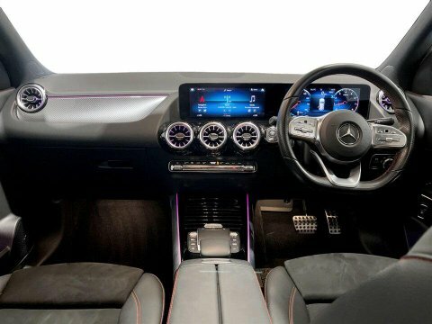 Mercedes-Benz GLA Class 1.3 Gla180 Sport Suv 7G-dct Euro 6 Ss Black #20