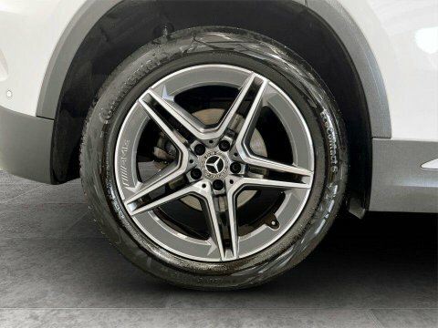 Mercedes-Benz GLA Class 1.3 Gla180 Sport Suv 7G-dct Euro 6 Ss Black #10