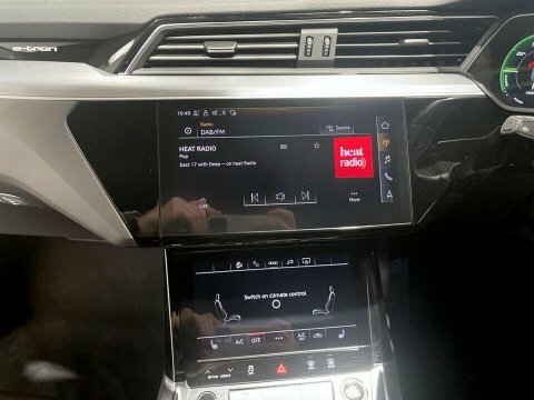 Audi E-tron 2021 71 55 #18