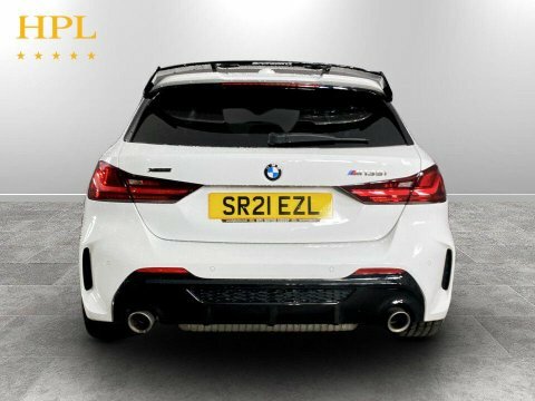 BMW 1 Series 2021 21 2.0 White #6