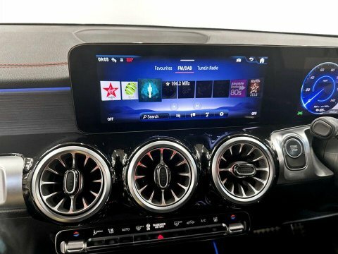 Mercedes-Benz EQB Eqb 350 4Matic 215Kw Amg Line 66.5Kwh Silver #18