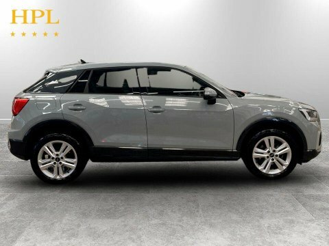 Audi Q2 Estate Grey #8