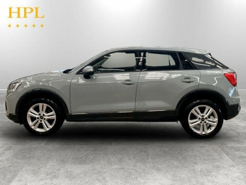 Audi Q2 Estate Grey #4