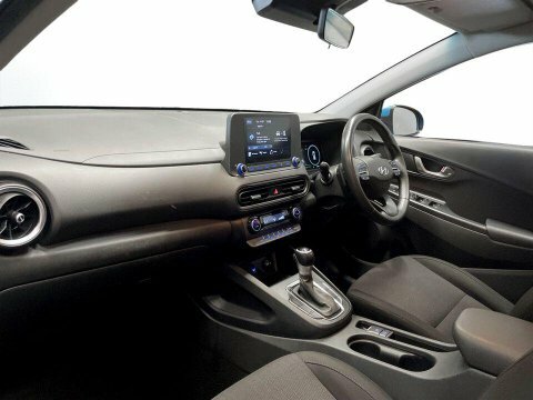 Hyundai Kona Hatchback Red #15