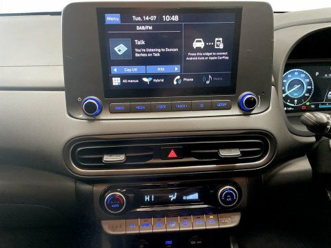 Hyundai Kona Hatchback Red #18