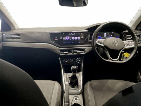 Volkswagen Polo Automatic White #19