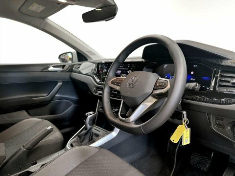 Volkswagen Polo 1.2 E #12