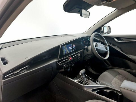 Kia Niro Estate Grey #15