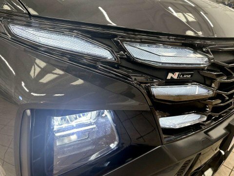 Hyundai Tucson Suv Black #9