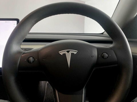 Tesla Model Y Long Range Awd White #13