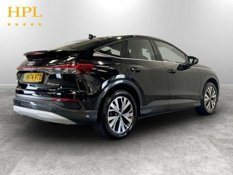 Audi Q4 E Tron S Line Black #7