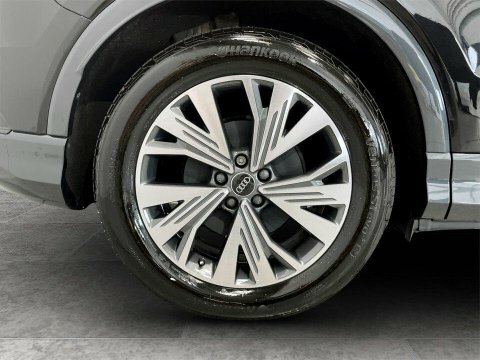 Audi Q4 E Tron S Line Black #10