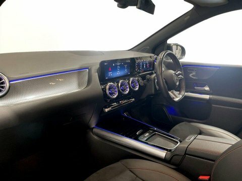 Mercedes-Benz B Class Mpv Black #15
