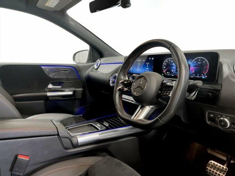 Mercedes-Benz B Class Mpv Black #12