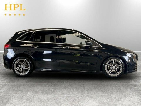 Mercedes-Benz B Class Mpv Black #8