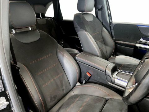 Mercedes-Benz B Class Mpv Black #11