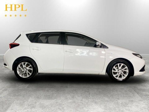 Toyota Auris 1.4 D-4d Icon White #8