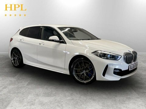 BMW 1 Series Hatchback Black #1