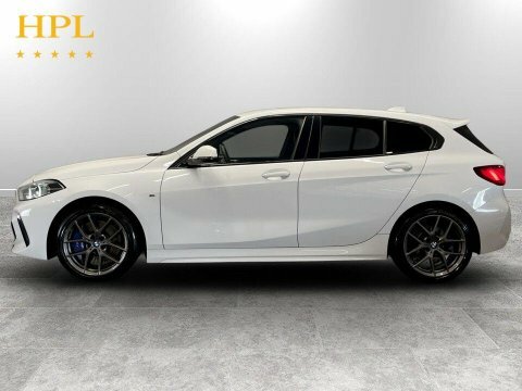BMW 1 Series Hatchback Black #4