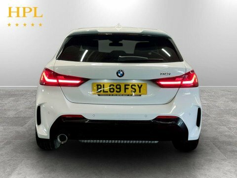 BMW 1 Series Hatchback Black #6