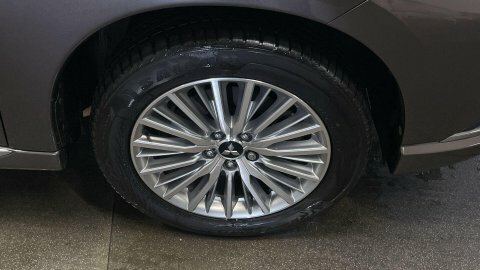 Mitsubishi Outlander Design Black #12