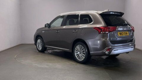 Mitsubishi Outlander 2021 21 2.4H #6