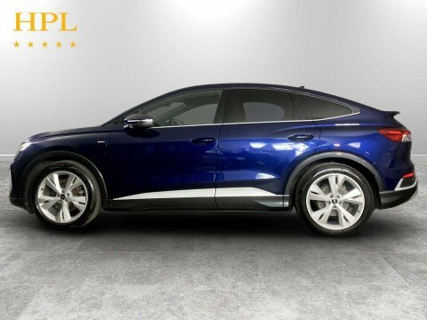 Audi Q4 E Tron 2022 22 35 RJ22KXZ #4