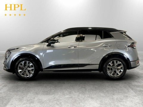 Kia Sportage Hatchback Black #4
