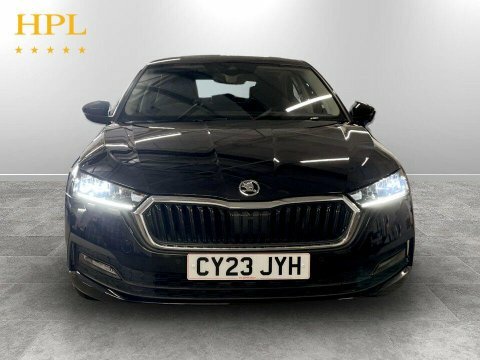 Skoda Octavia 2023 23 2.0 #2