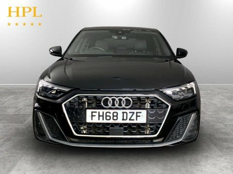 Audi A1 2019 68 1.0 Black #2
